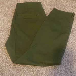 OLD NAVY DRESS PANTS worn once- NEW CONDITION olive green color